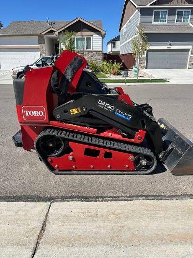 Used Unknown TORO Dingo TX1000 Wide Track