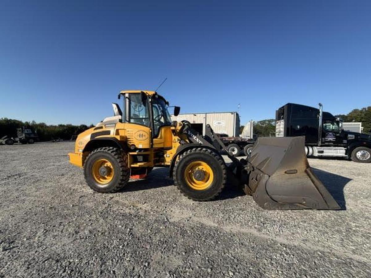Used 2024 Volvo L50h