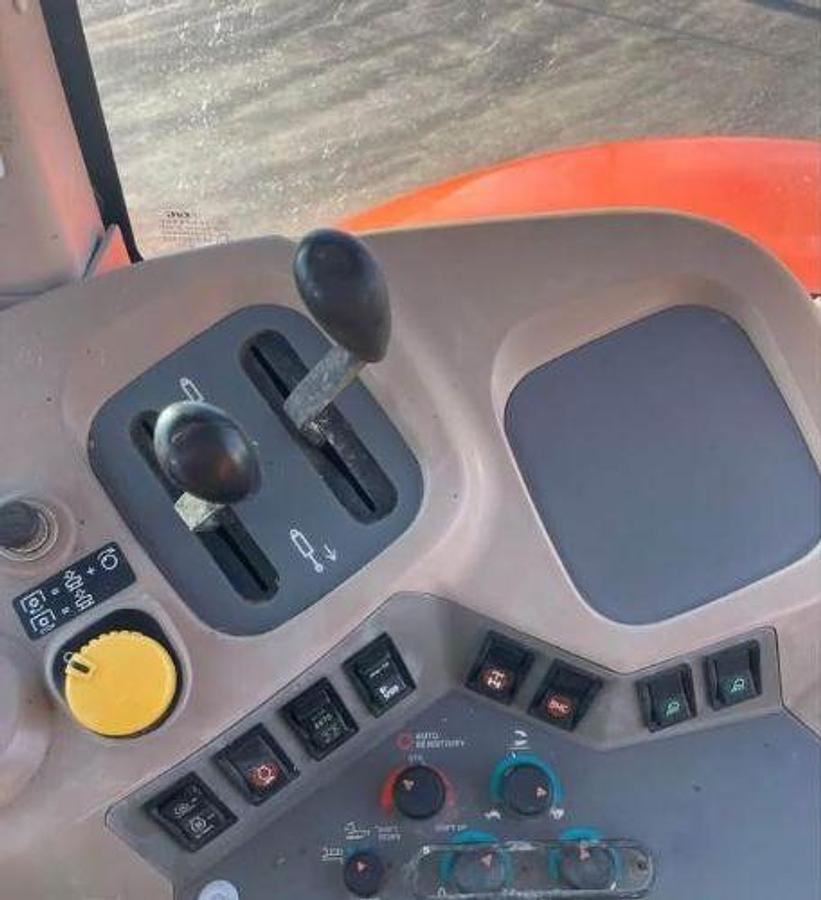 Used 2011 Kubota M126X