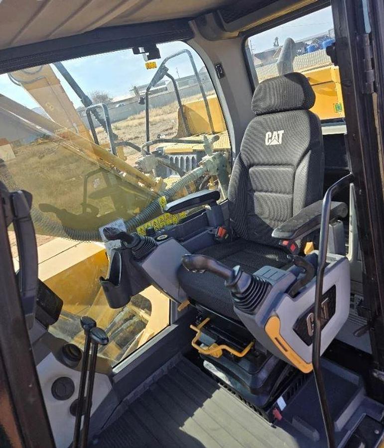 Used 2021 Caterpillar 330