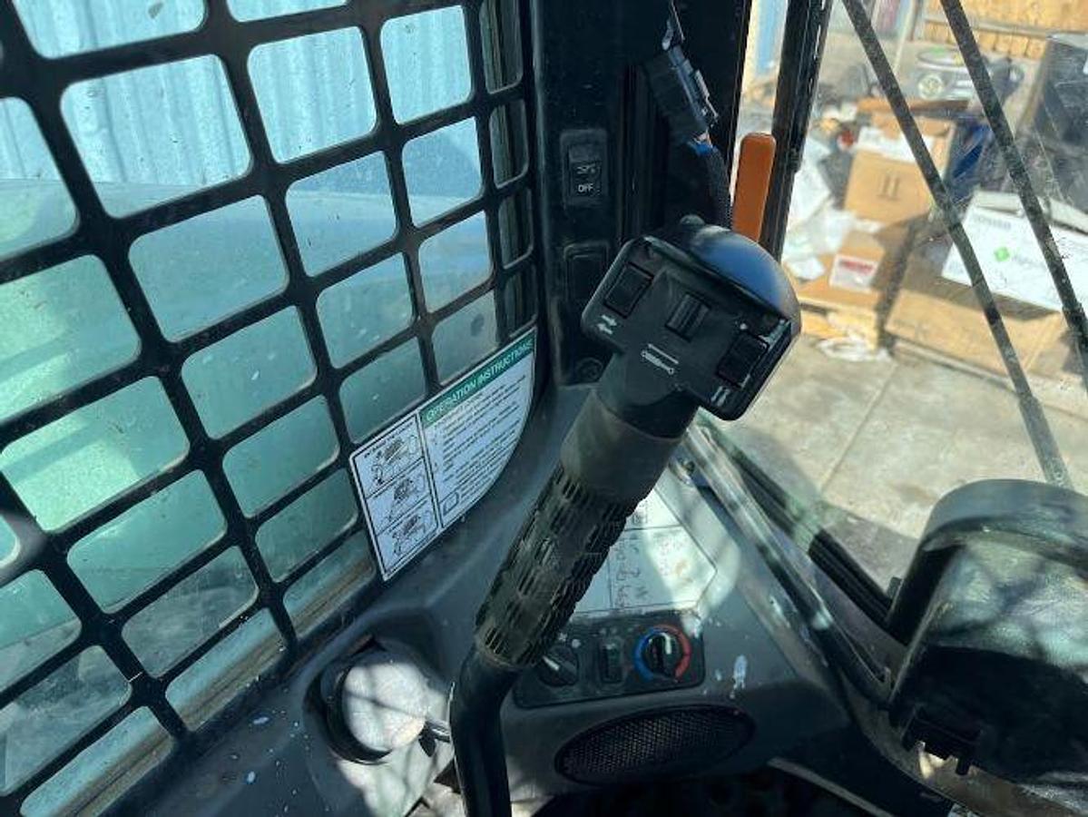 Used 2019 BOBCAT S740