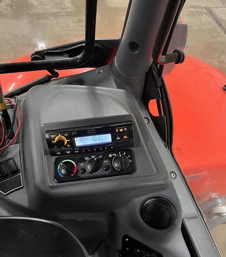 Used 2020 KUBOTA M7-152 Tractor