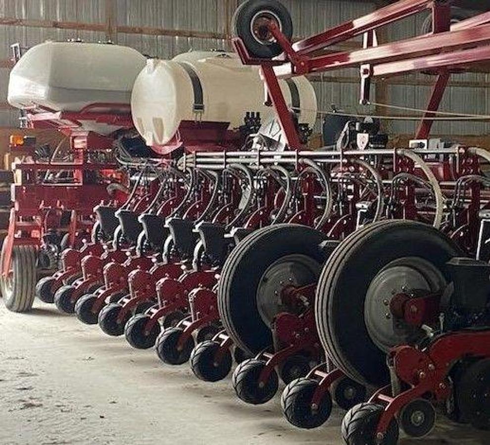 Used 2017 Case IH 2150 Planter