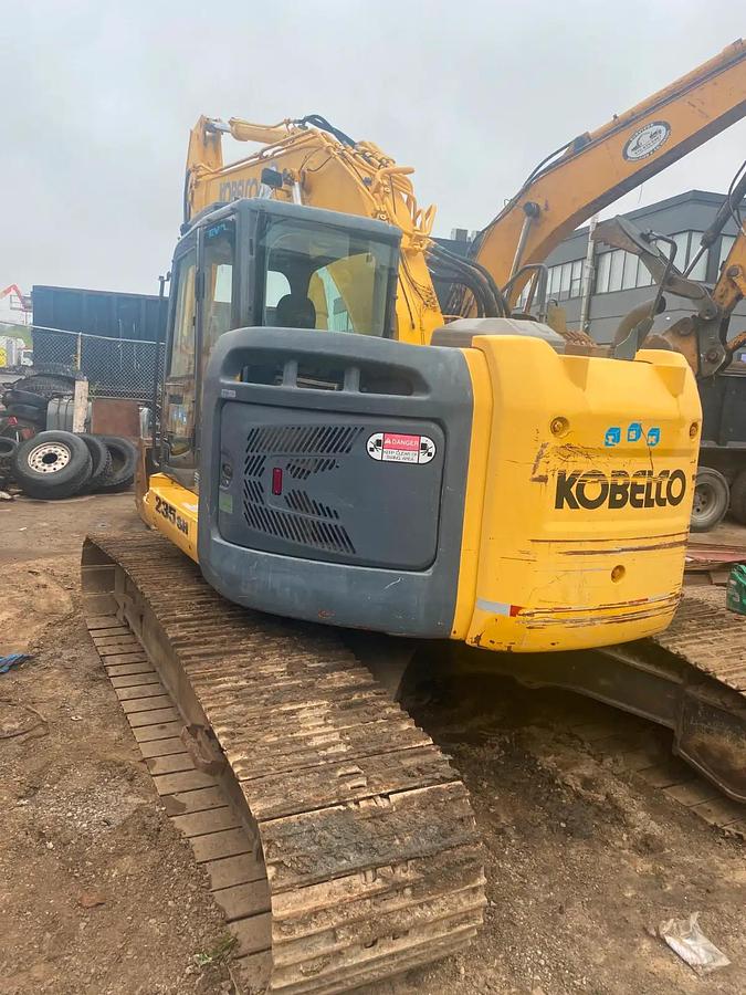 Used 2011 Cobelco 235 SR Excavator