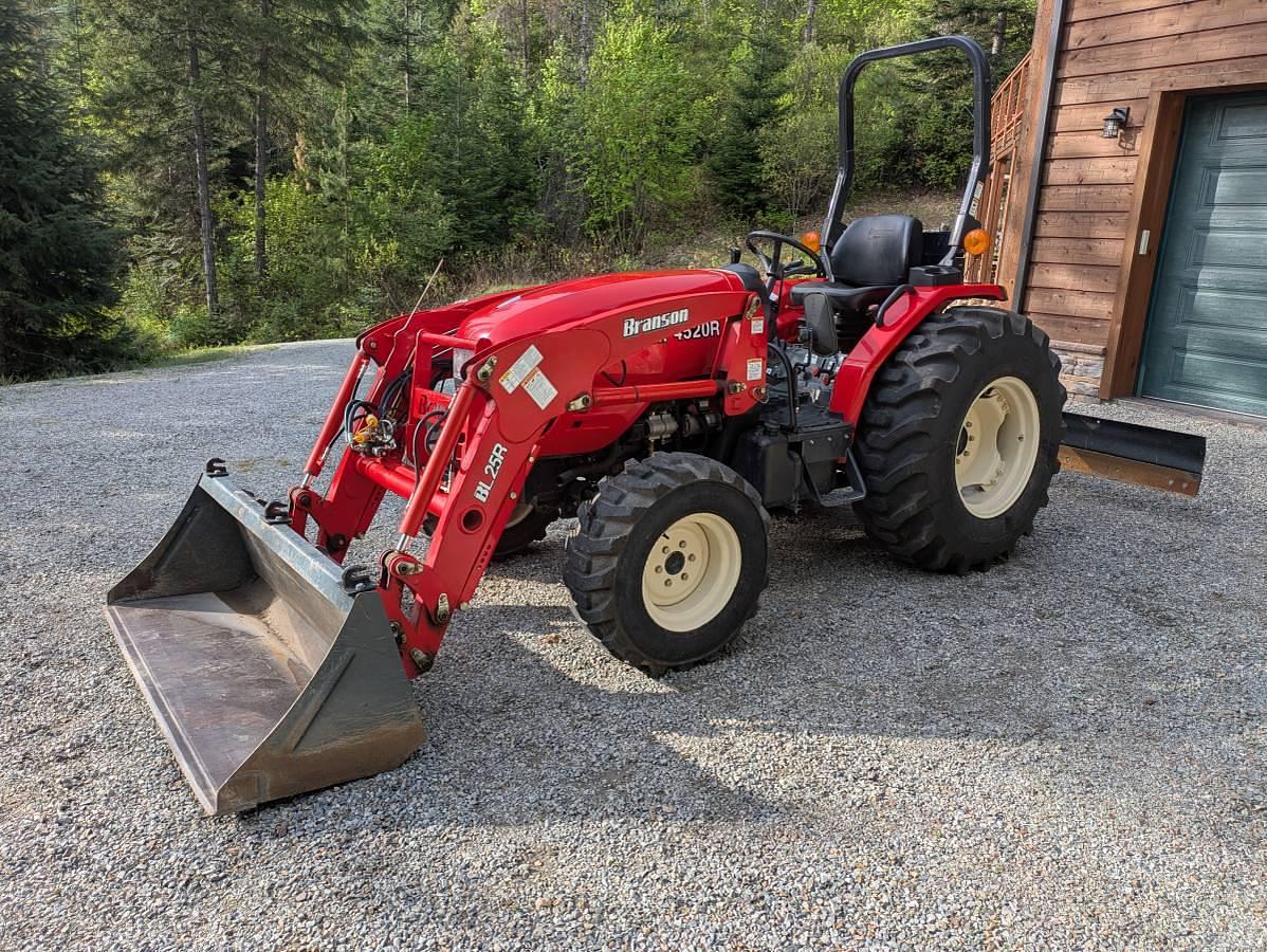 Used 2017 Branson 4520R w/ BL25R Loader