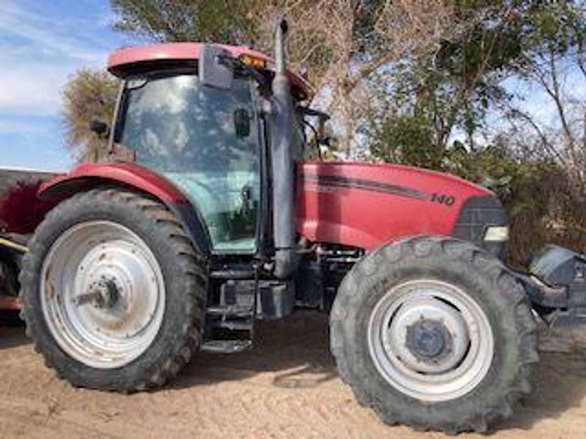 Used 2010 CASE Max 140