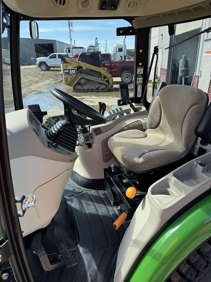 Used 2023 John Deere 3039R