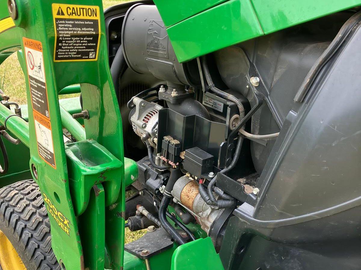 Used 2008 John Deere 2520 Tractor