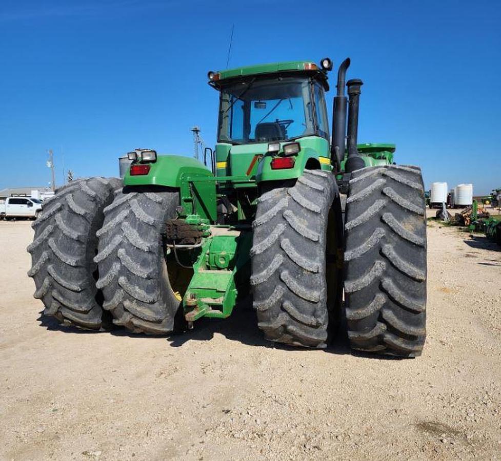 Used 1997 JOHN DEERE 9200