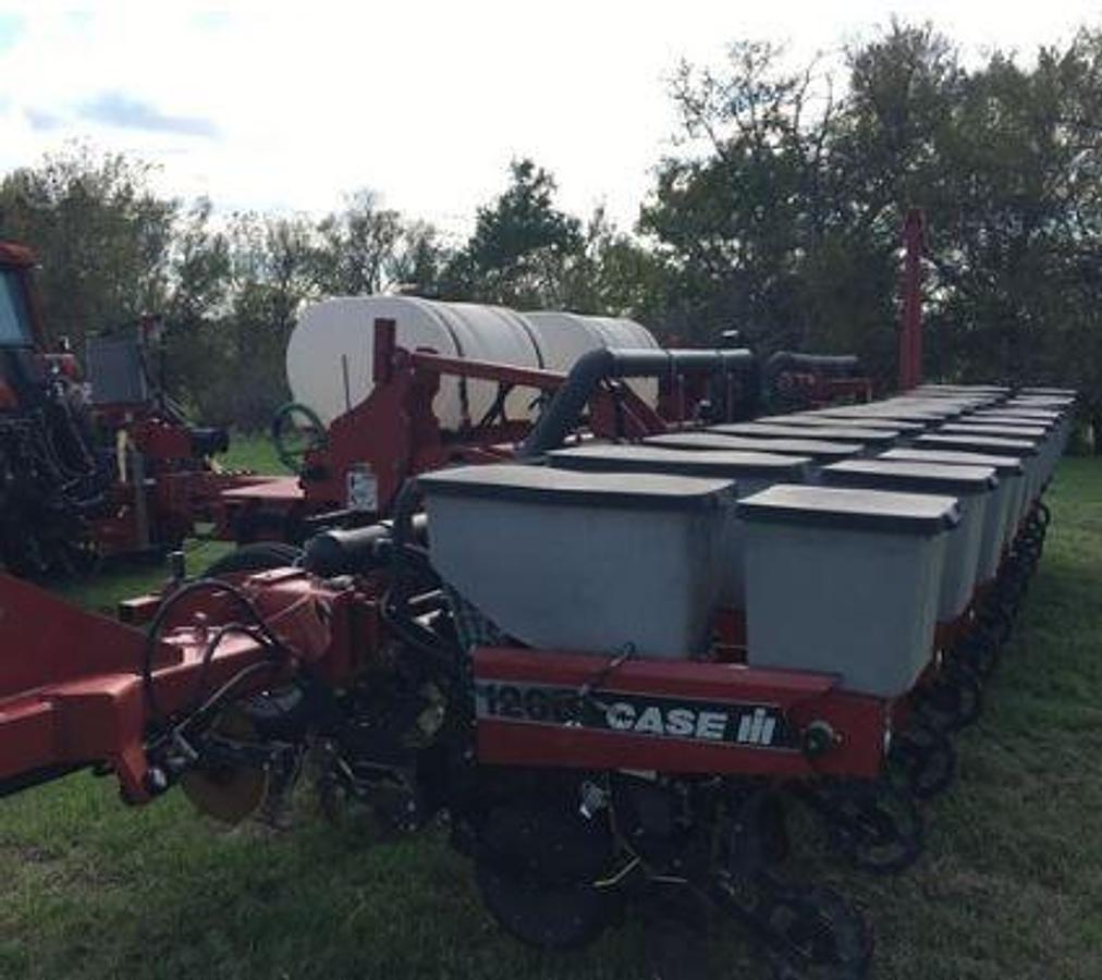 Used 2003 Case IH 1200