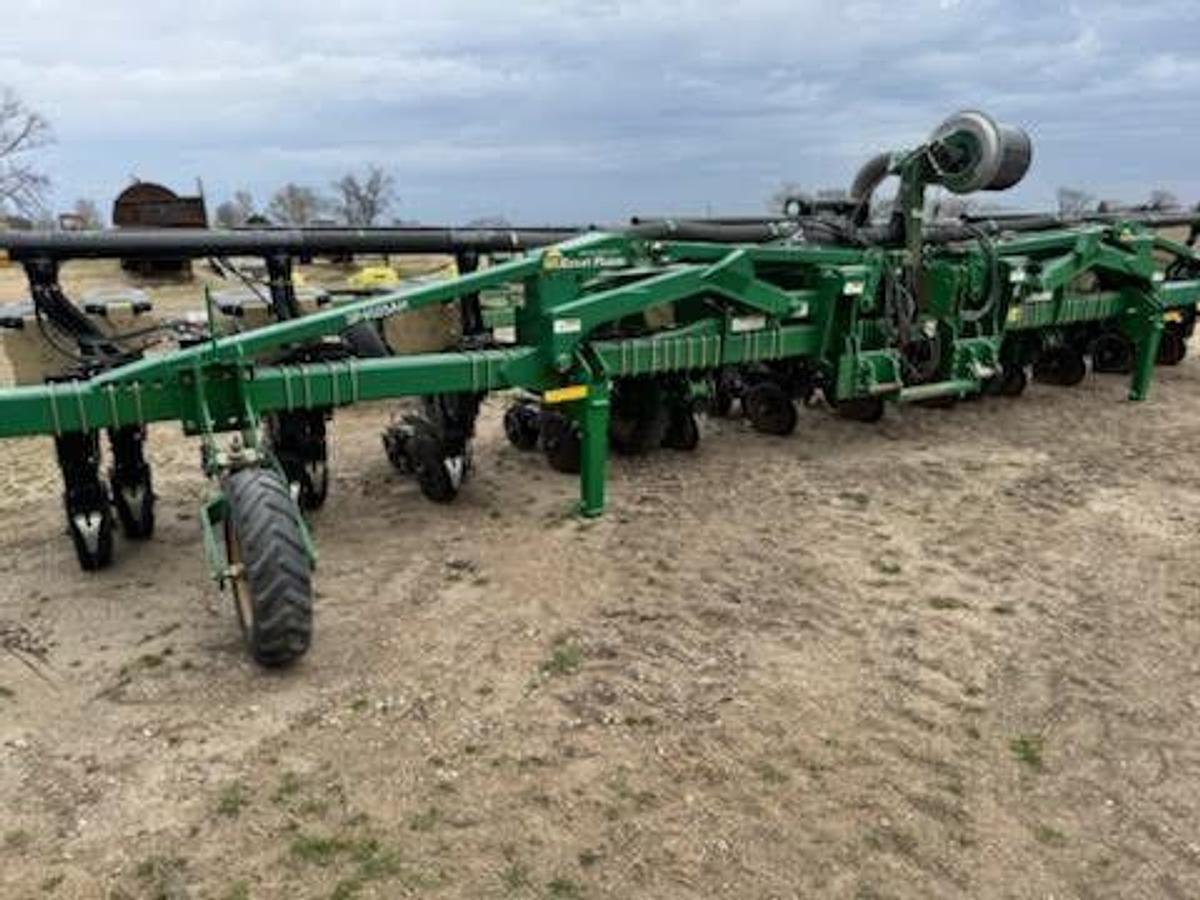 Used 2019 GREAT PLAINS 3P4025AH