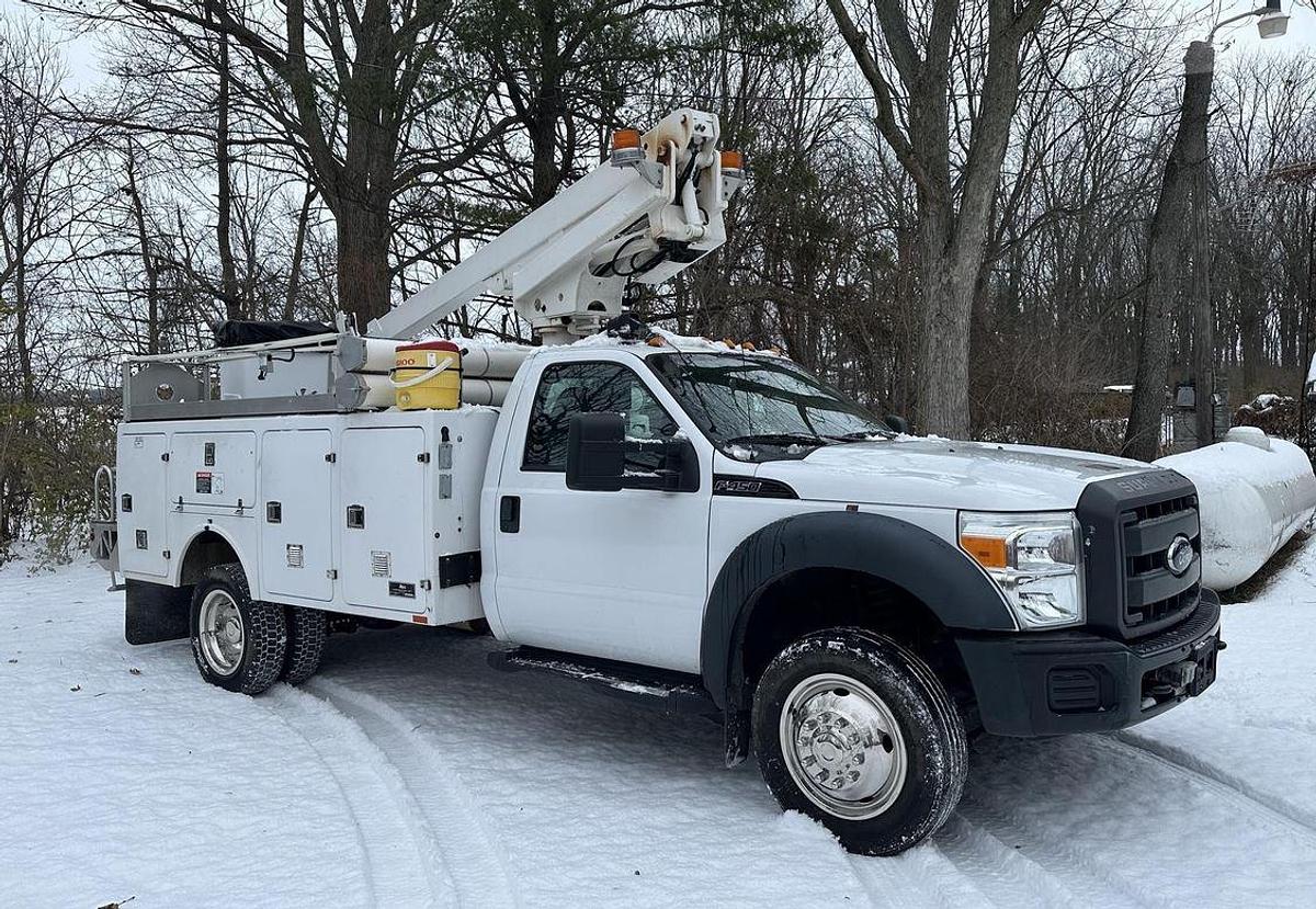 Used 2012 ALTEC AT200A MOUNTED ON 2012 FORD F450 SD