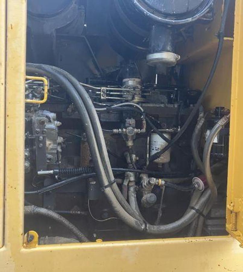 Used 1999 Champion 720A VHP