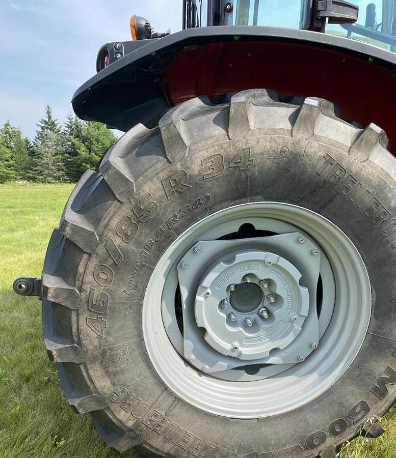 Used 2020 MASSEY FERGUSON 5711