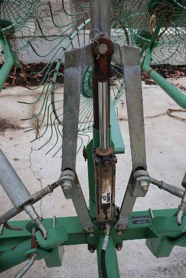 Used Unknown JOHN DEERE 702 Hay Rake