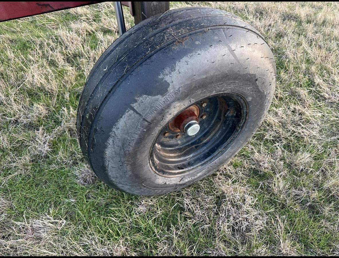 Used 5-Bale Round Bale Mover