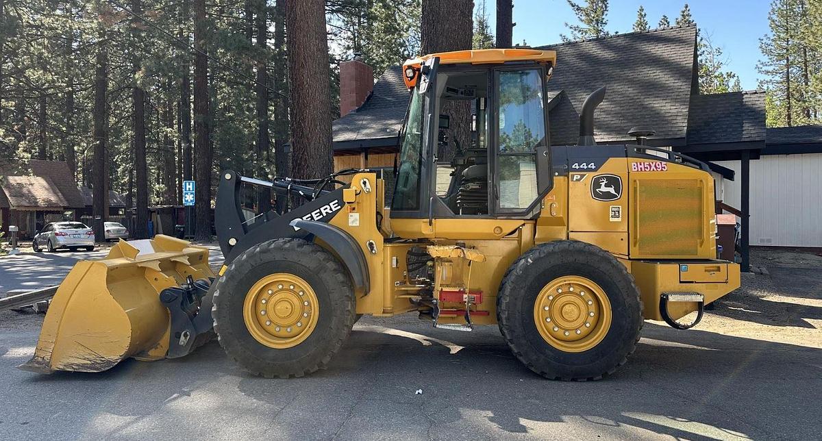 Used 2023 Deere 444 P-Tier