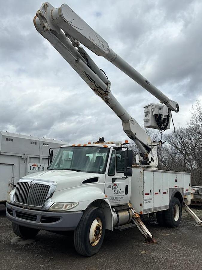 Used 2007 International with Mounted Altec 58' 2 Man Bucket
