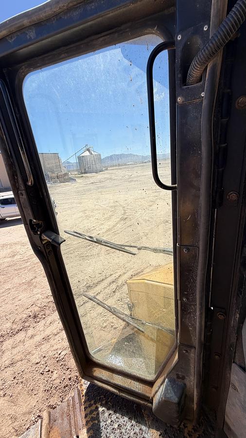 Used 2012 Caterpillar D8T Crawler Dozer
