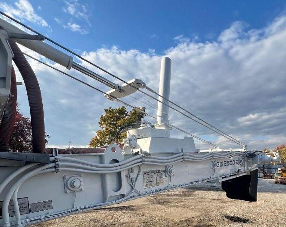 Used 2018 Roadtec SB2500E