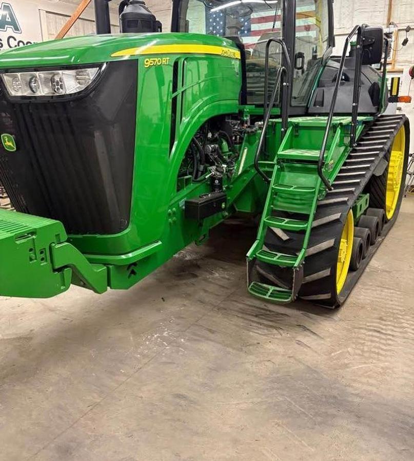 Used 2018 JOHN DEERE 9570RT
