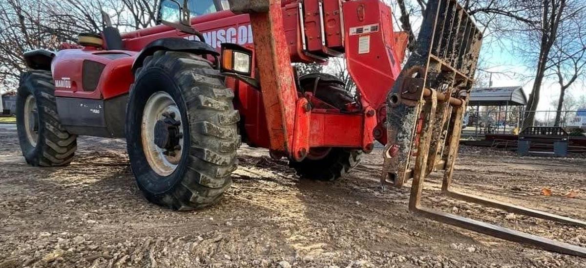 Used 2004 MANITOU MT1745HSLT