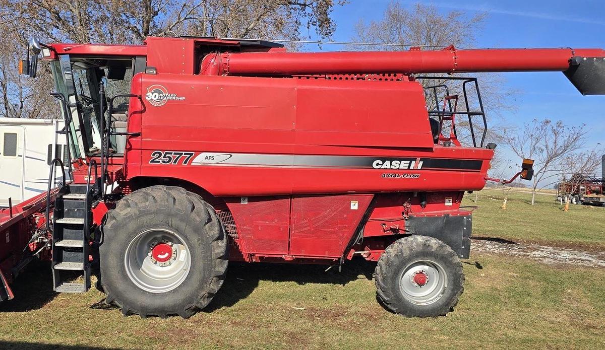 Used 2008 Case IH 2577 Combine