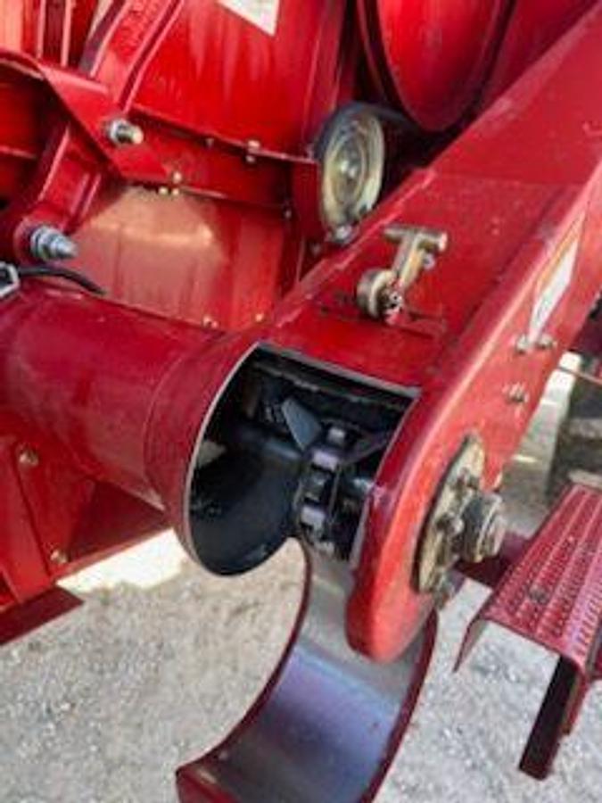 Used 2006 Case IH 2377 Combine