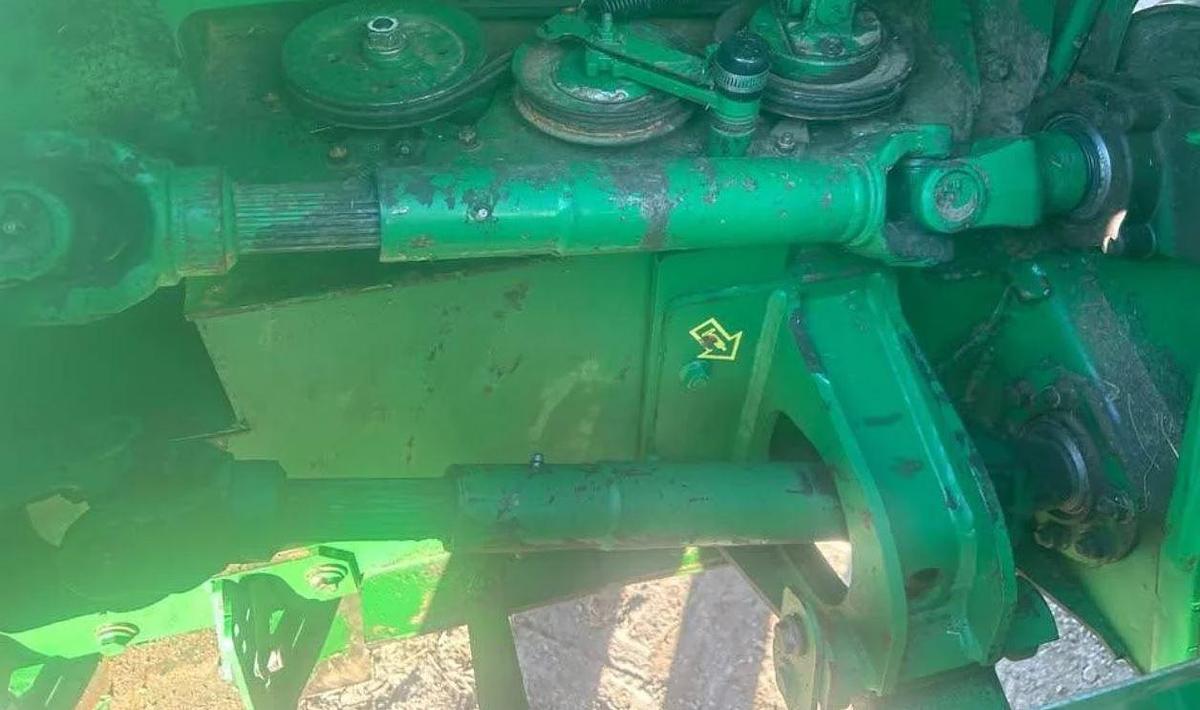 Used 2010 John Deere R450