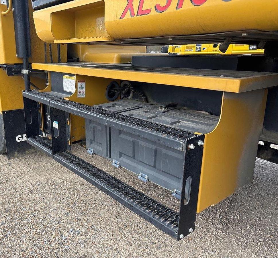 Used 2016 Gradall XL3100 LV