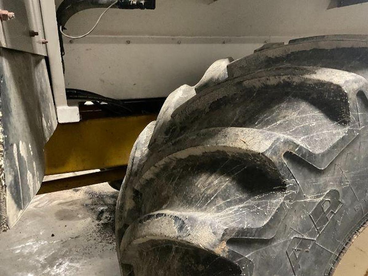 Used 2004 AG-Chem Terragator 6103