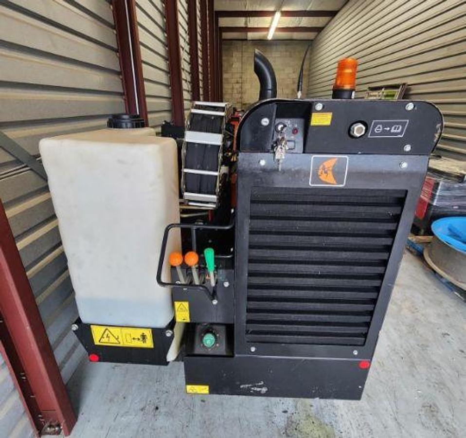 Used 2021 DITCH WITCH JT10