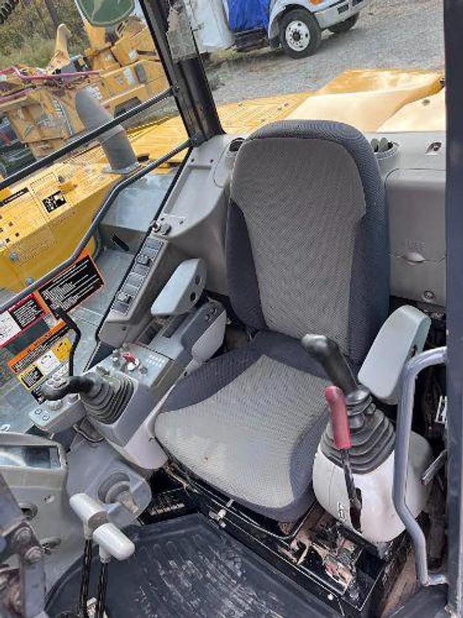 Used 2019 JOHN DEERE 85G