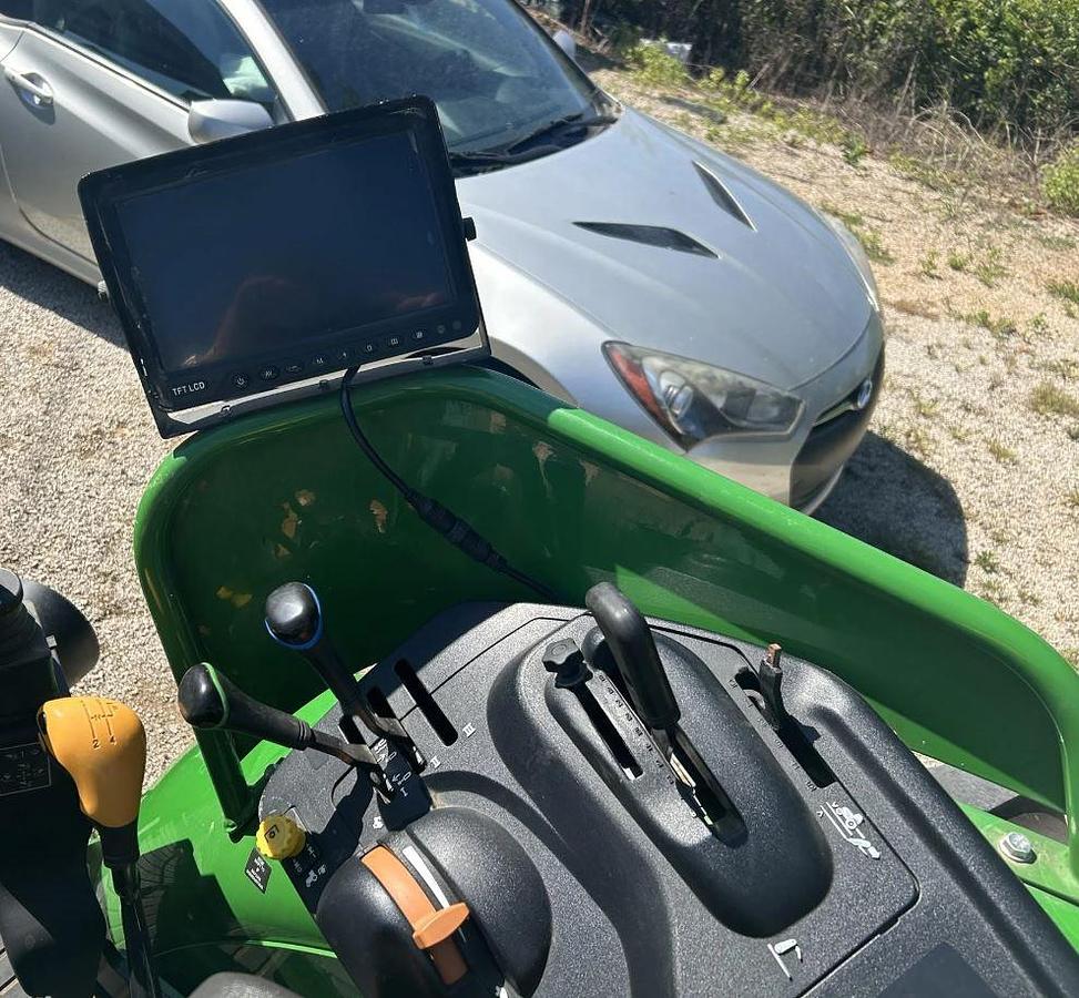 Used 2021 JOHN DEERE 5090EL