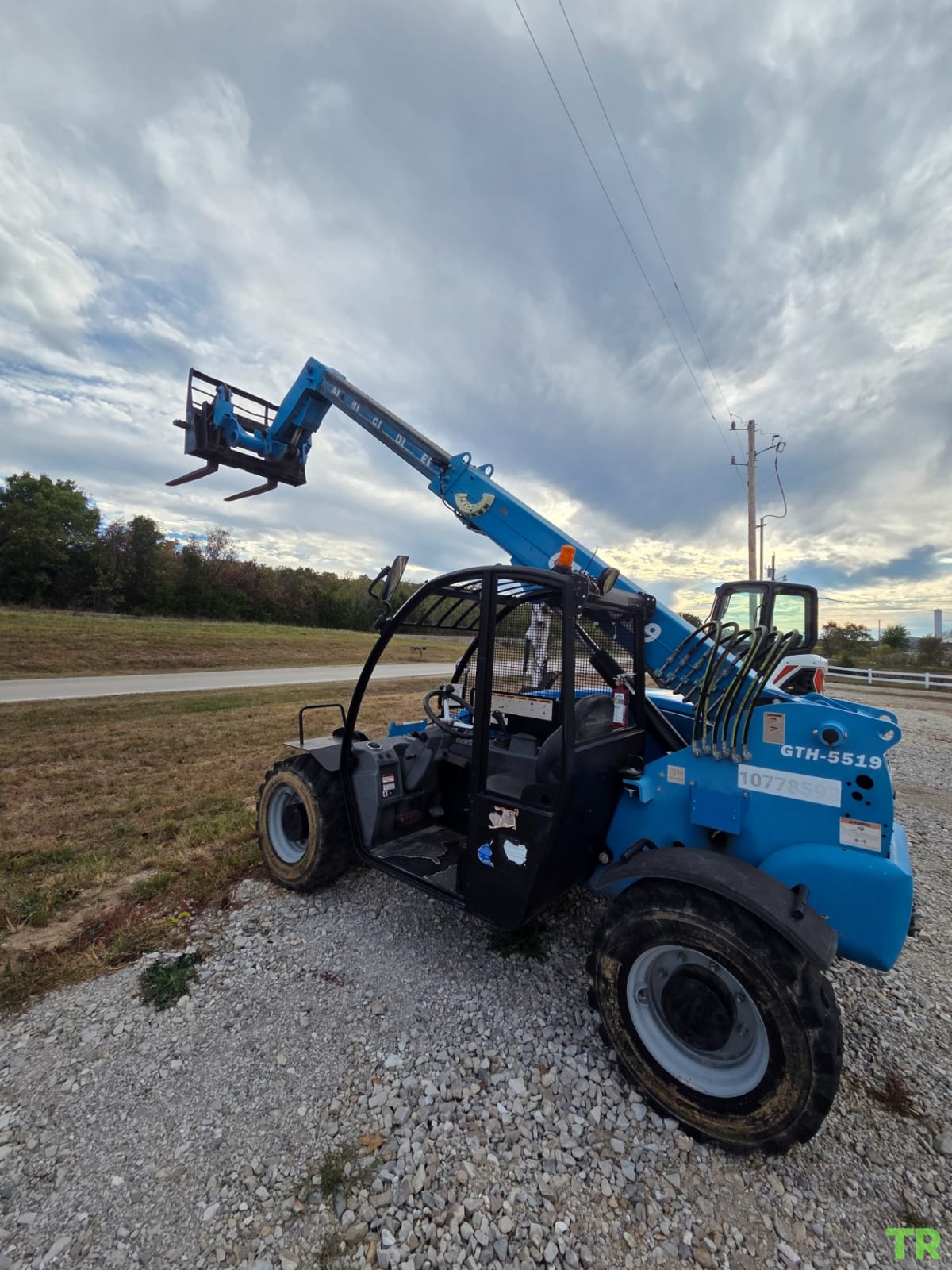 Used 2018 Genie GTH-5519 Telehandler