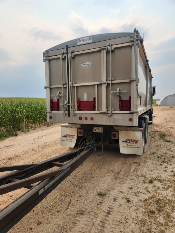 Used Peterbilt Daycab