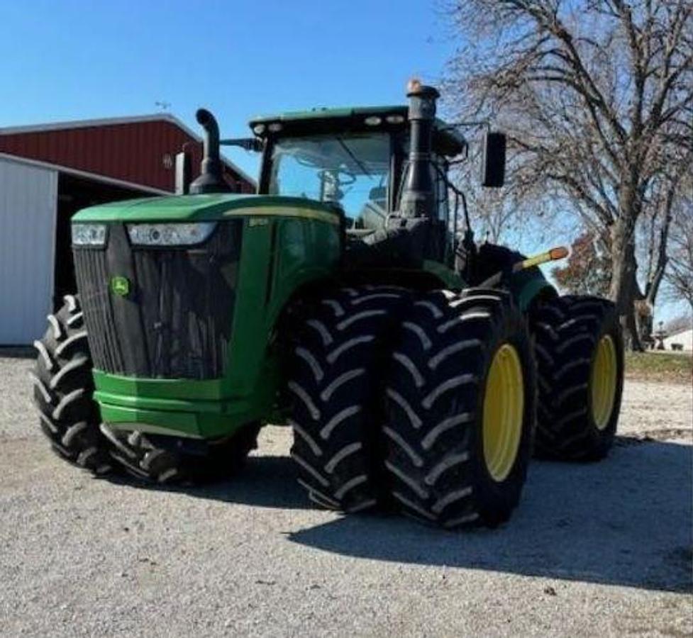 Used 2017 JOHN DEERE 9370R