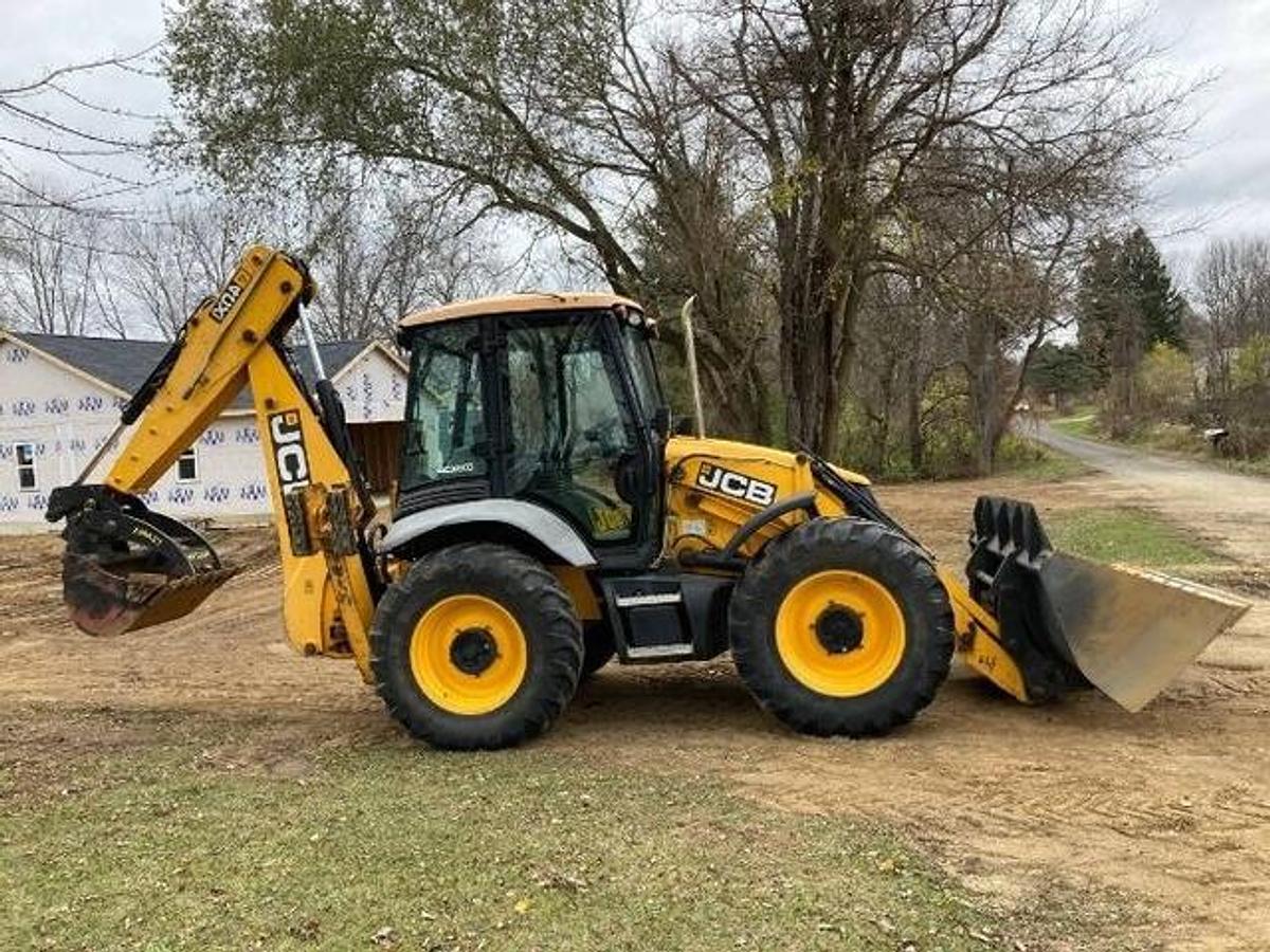 Used 2012 JCB 4CX-14