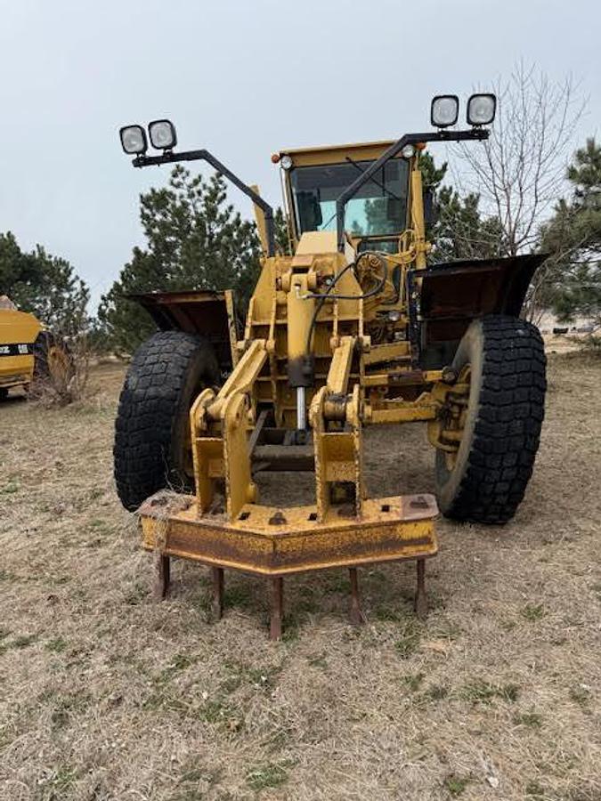 Used 1995 CATERPILLAR 140G