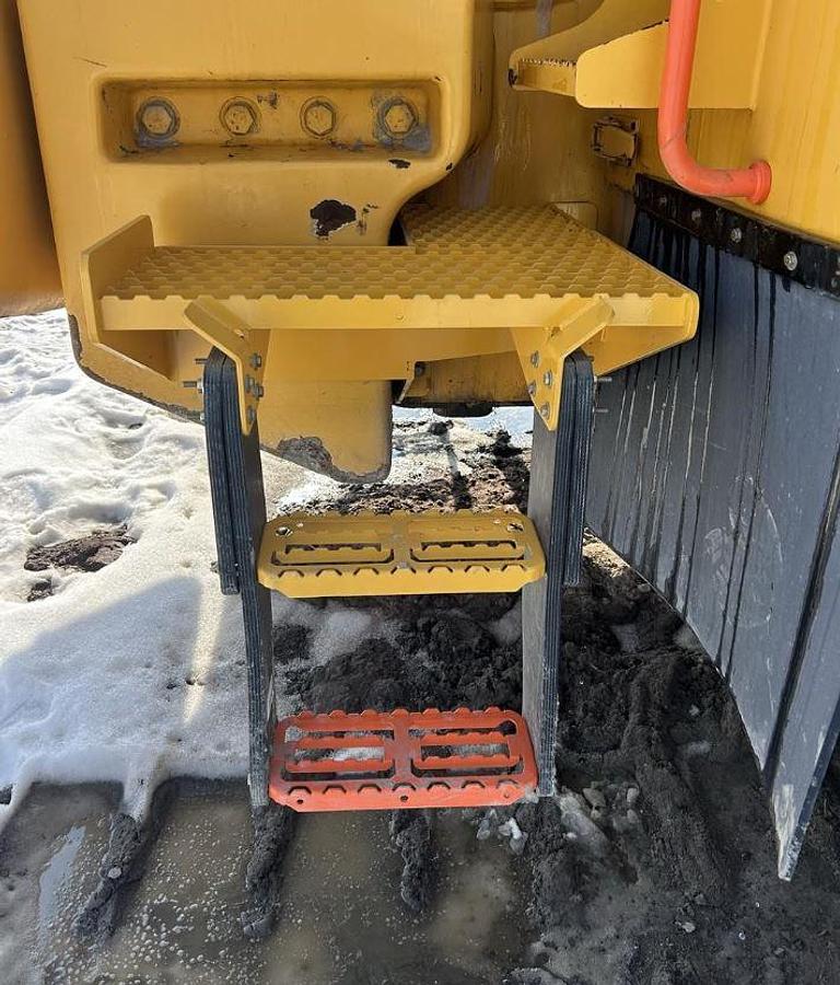 Used 2019 Volvo L350H