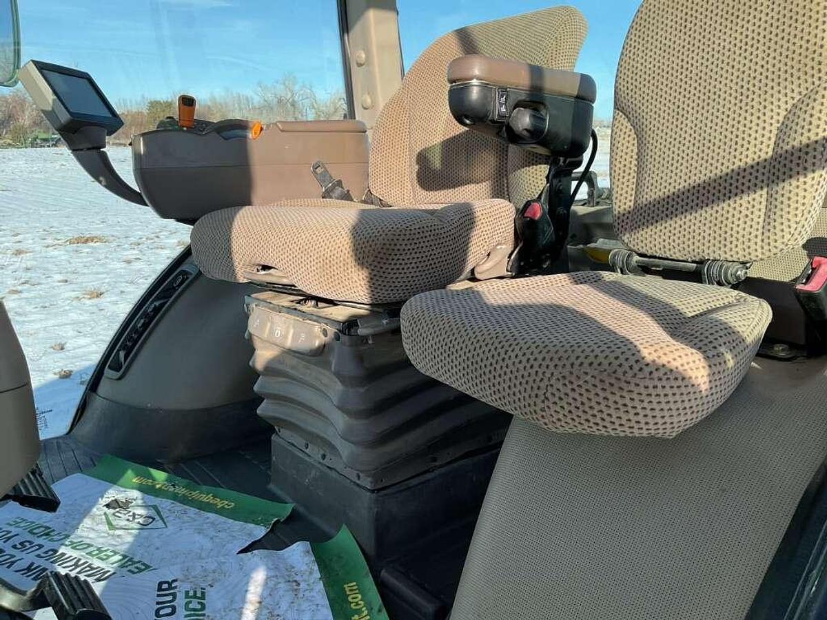 Used 2012 JOHN DEERE 7215R Tractor