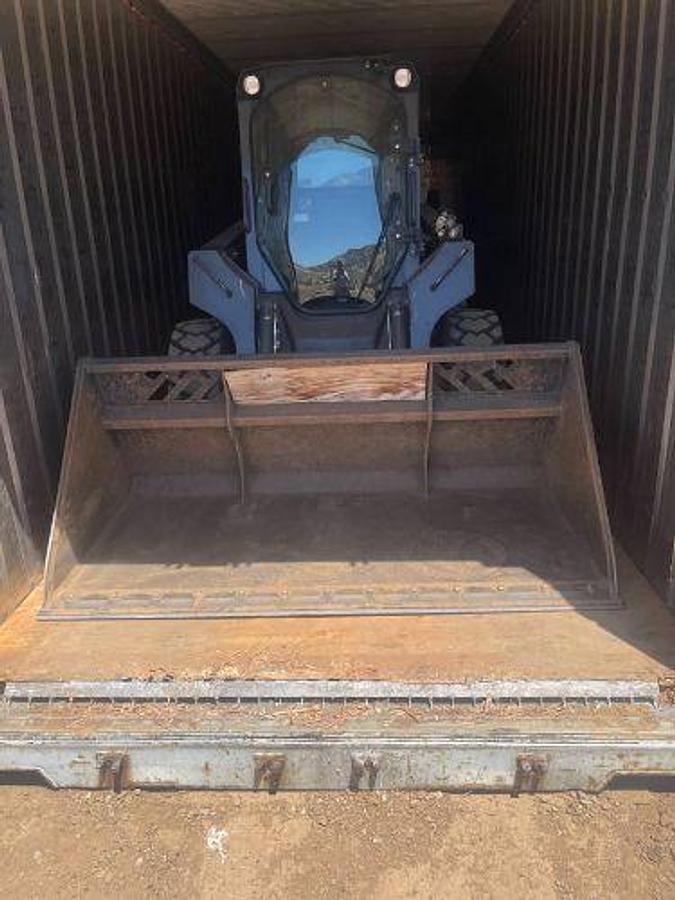 Used 2013 JOHN DEERE 320D Skid Steer Loader