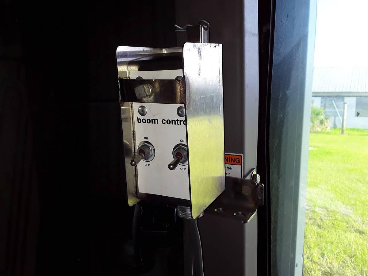 Used 2013 Mahindra 6110