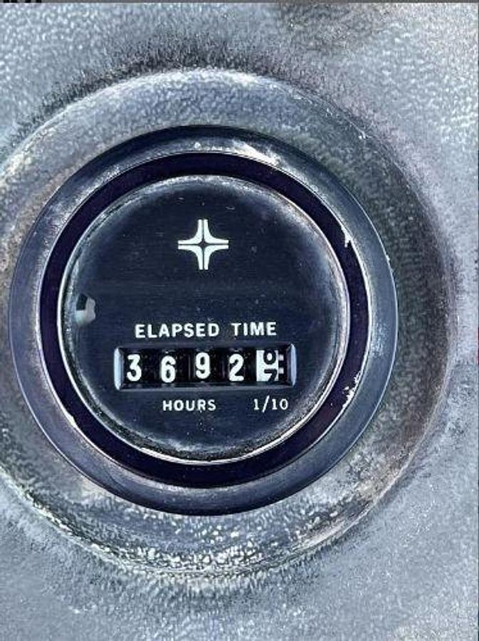 Used 1985 New Holland 1068