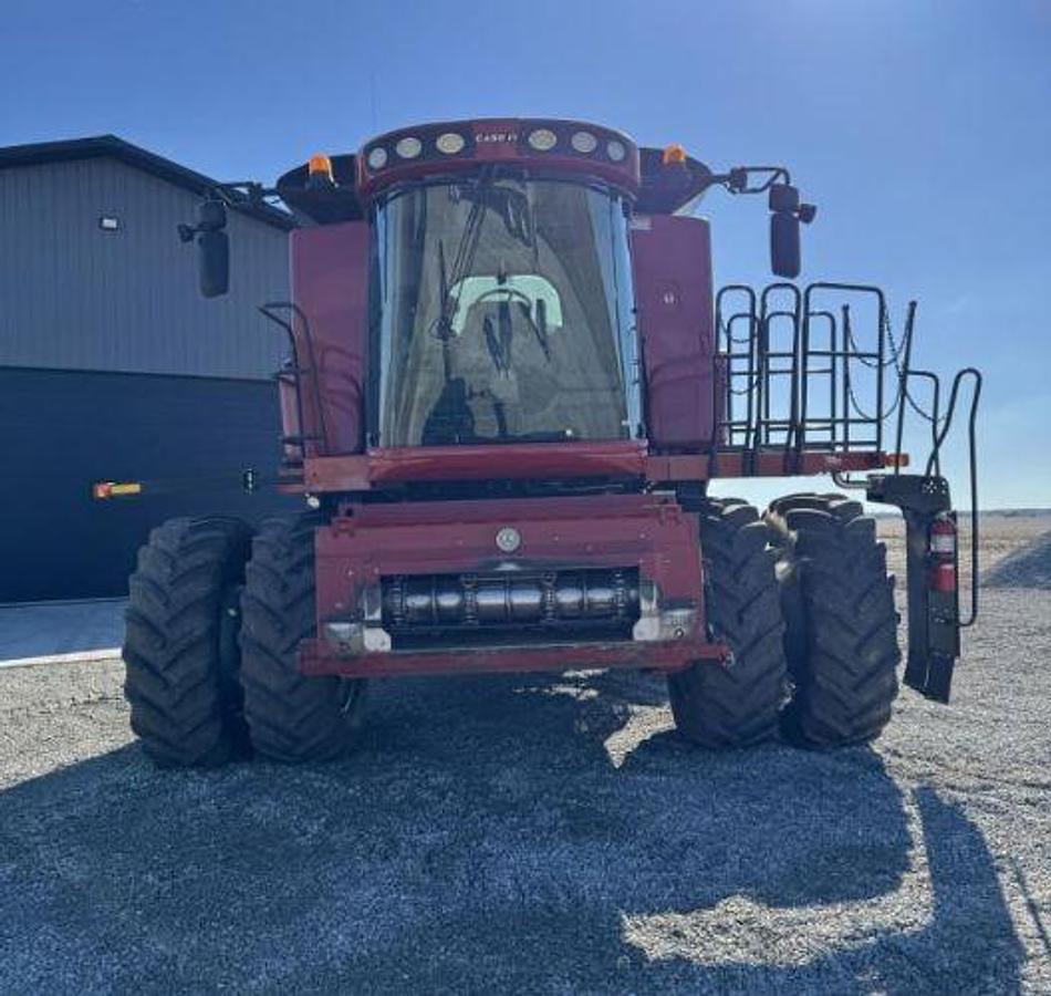 Used 2009 Case IH 7120 Combine RWA