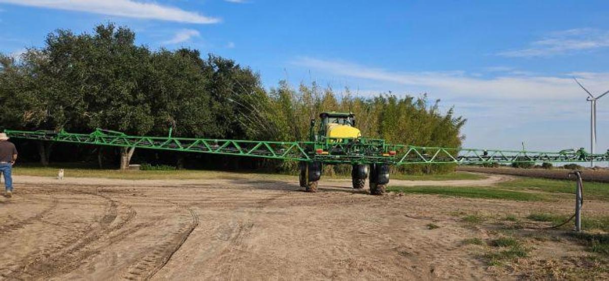 Used 2014 JOHN DEERE 4630