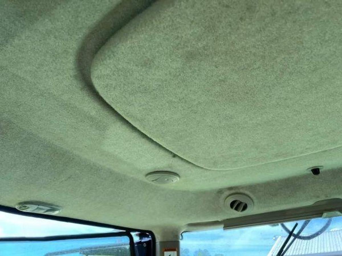 Used 2019 JOHN DEERE 9520R