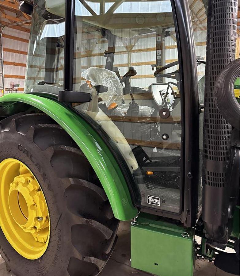 Used 2022 John Deere 5055E Tractor