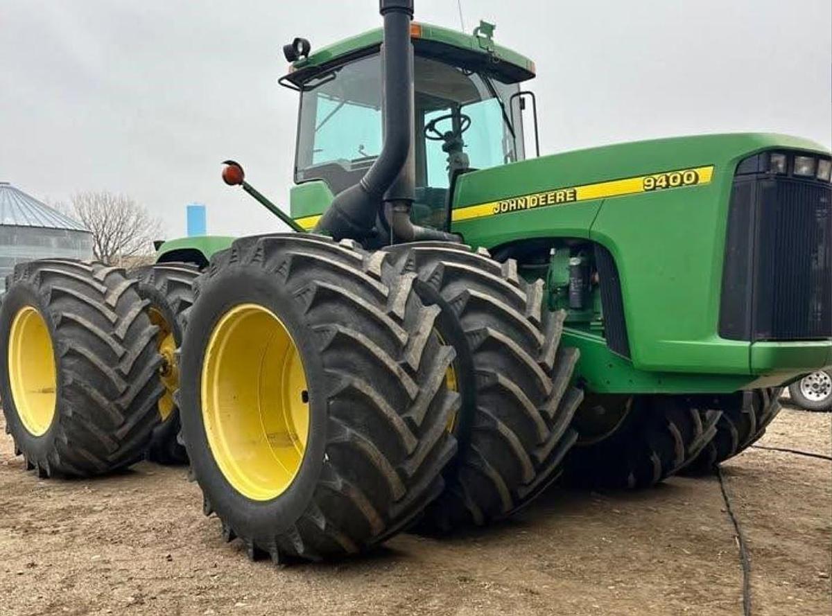 Used 1997 JOHN DEERE 9400