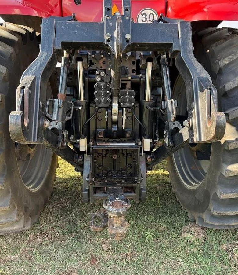Used 2011 CASE IH MAGNUM 340 Tractor